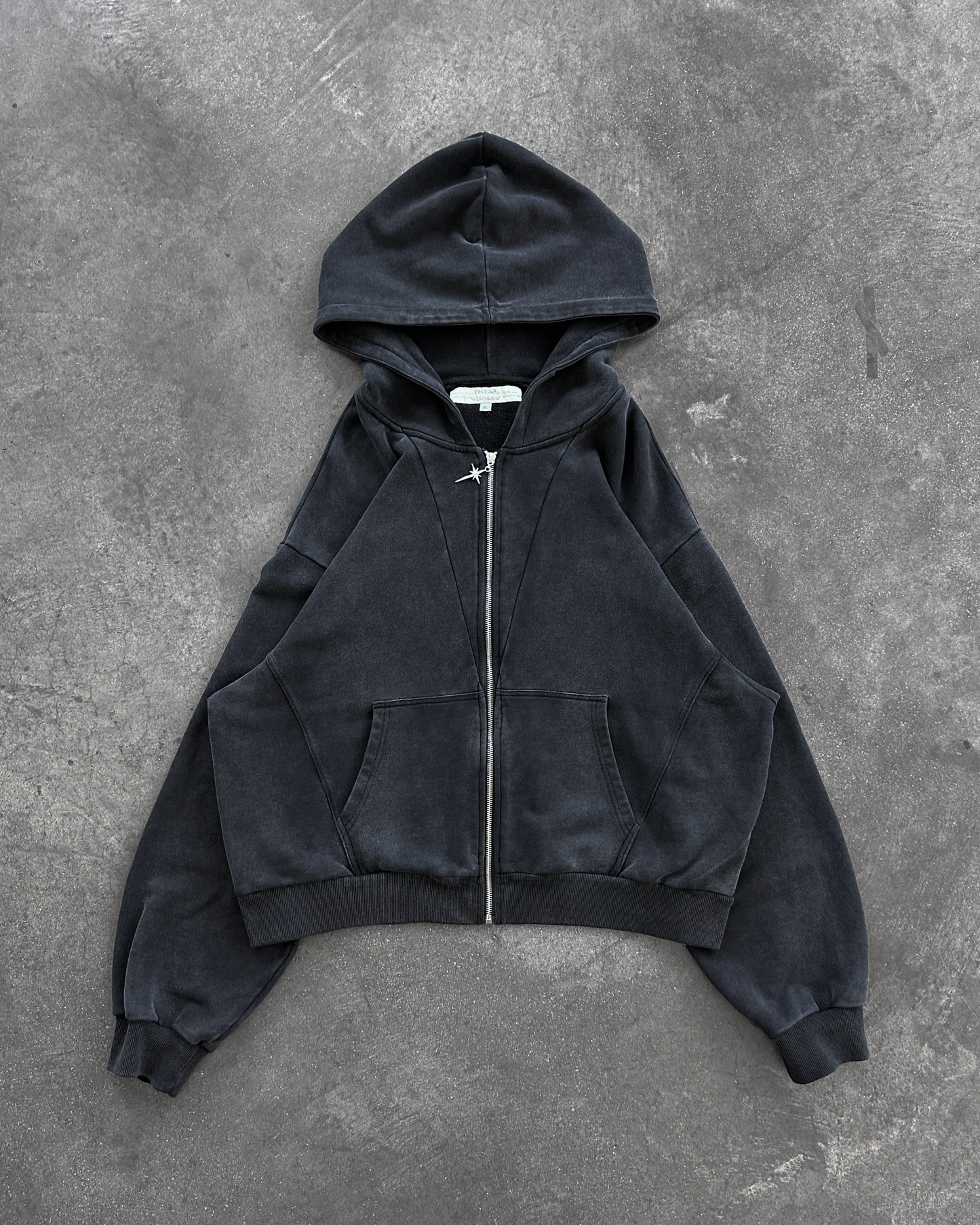 BRIGHT STAR ZIPUP BLACK – TWOFOUR BRIGHT STAR ZIPUP BLACK – TWOFOUR