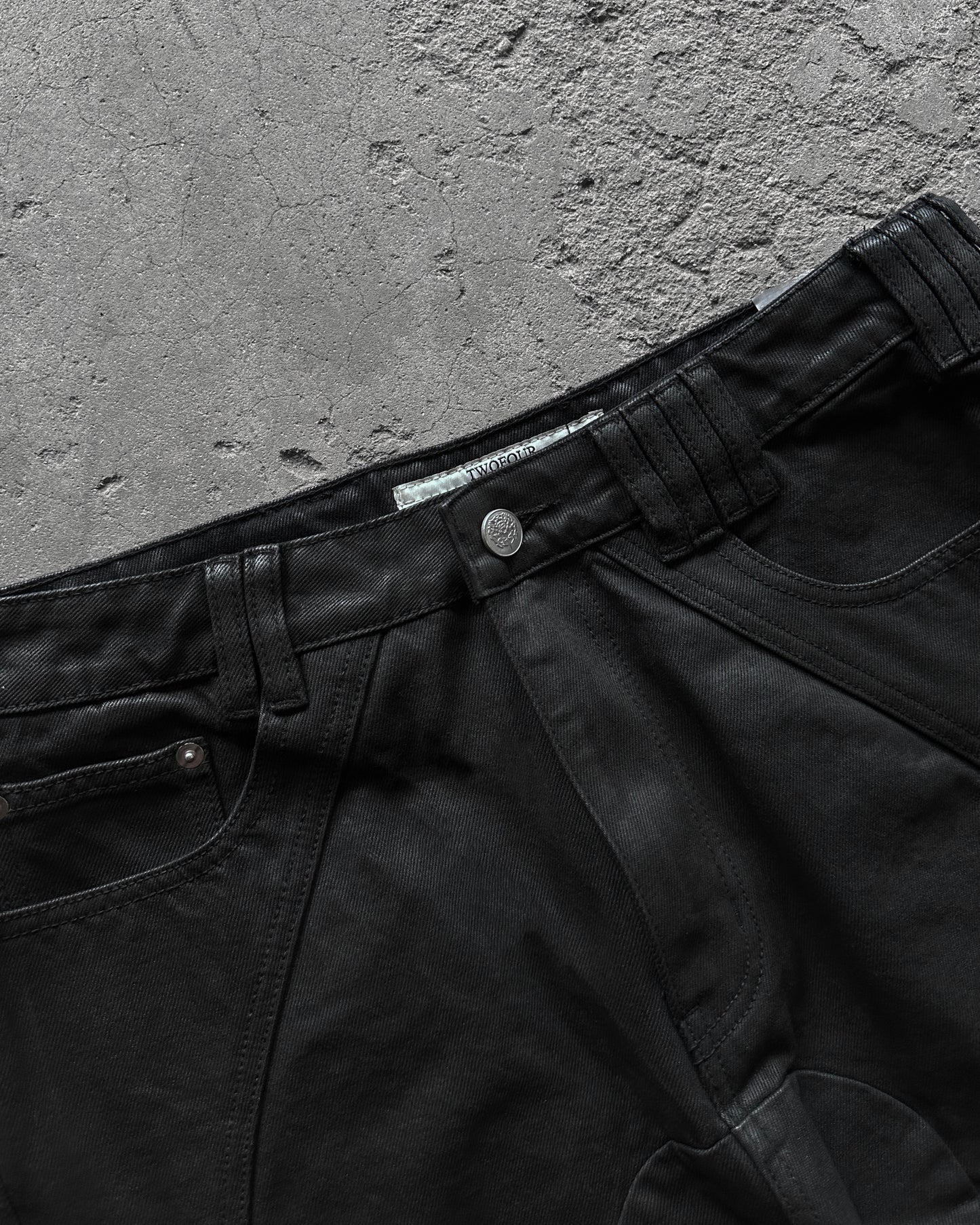 STAINED GLASS WAXED DENIM