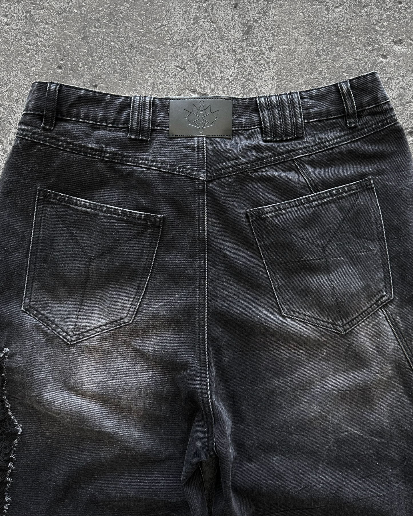 REPTILIAN DENIM SHORTS