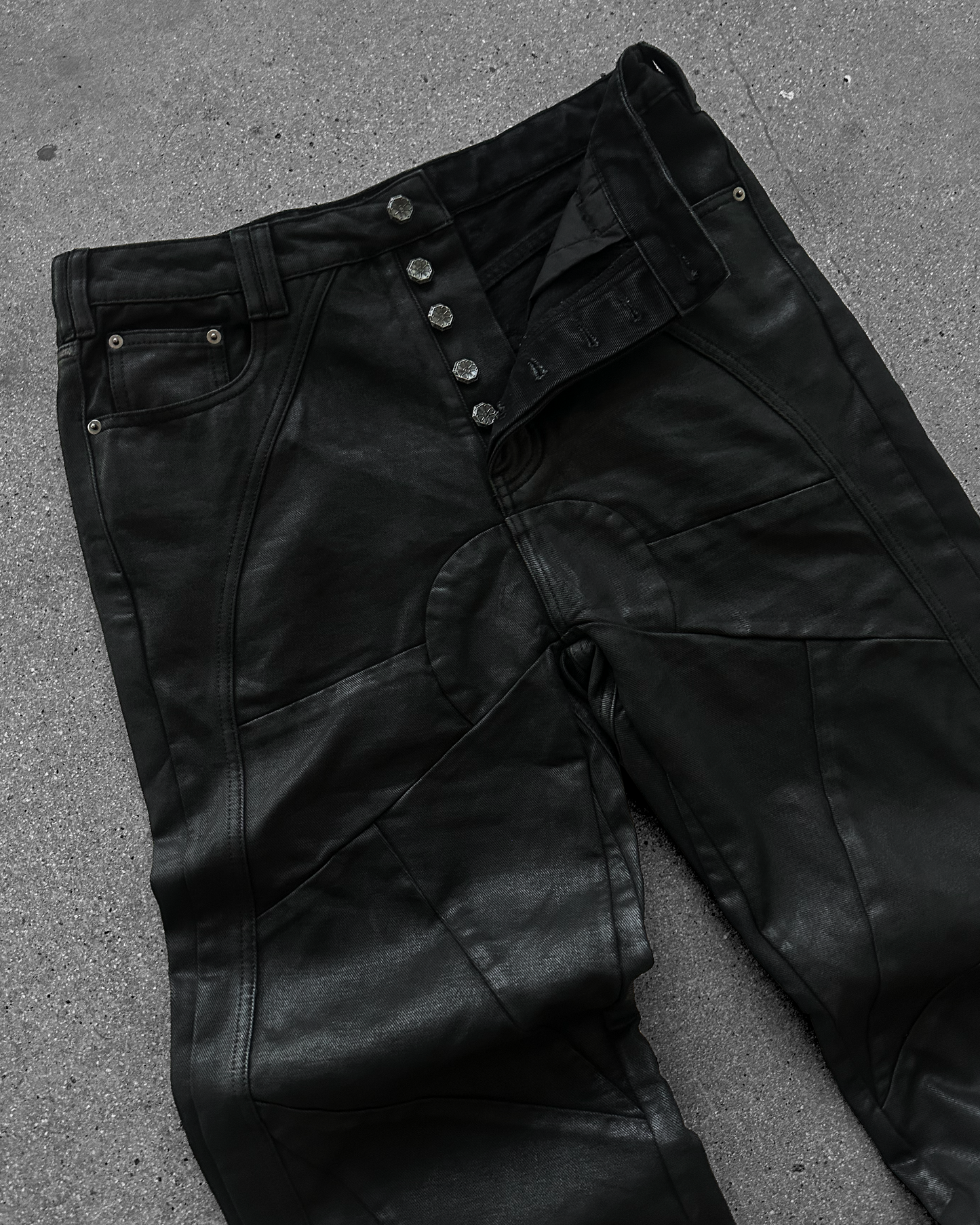 STAINED GLASS WAXED DENIM